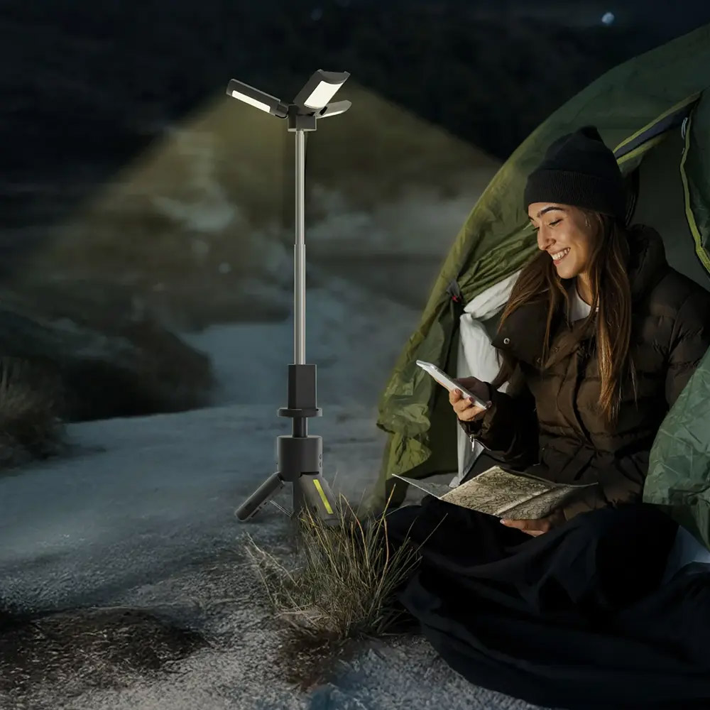 Green Lion Trio Beam Tripod Camping Light – Black