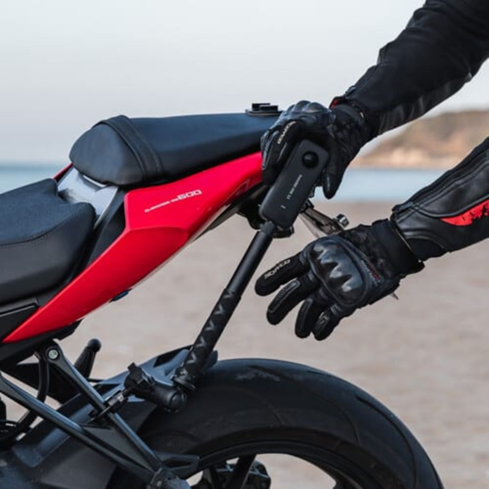 Insta360 Motorcycle U-Bolt Mount (Standard Version) Powerful