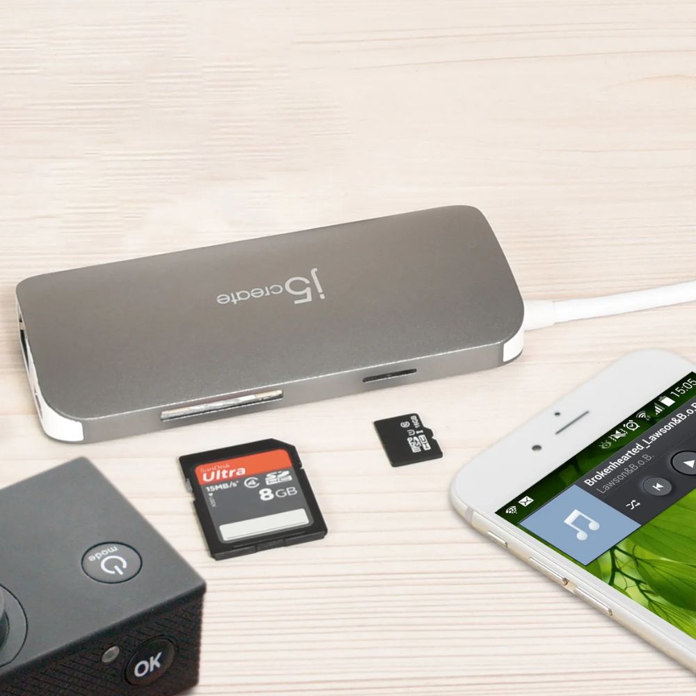 j5create JCD383 | USB-C 9-in-1 Multi-Adapter