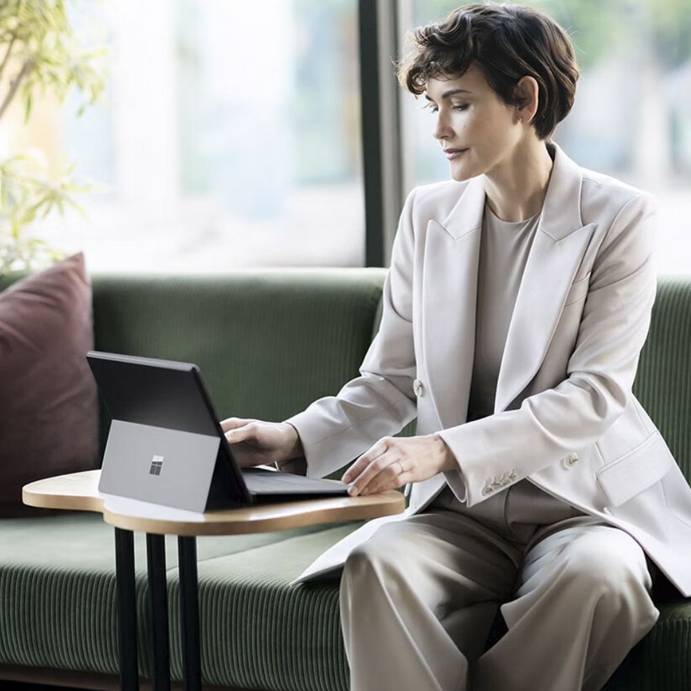 Microsoft Surface Pro Keyboard – Black – EP2-00425