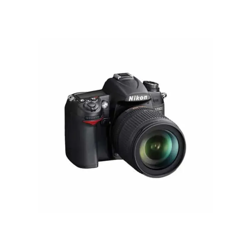 Nikon D7000 DSLR Camera Kit with Nikon 18-105mm