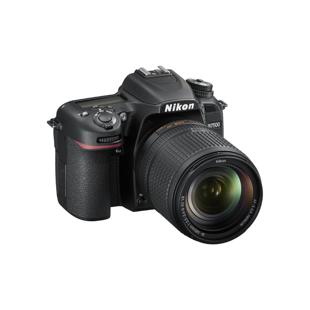 Nikon D7500 DSLR Camera with 18-140mm
