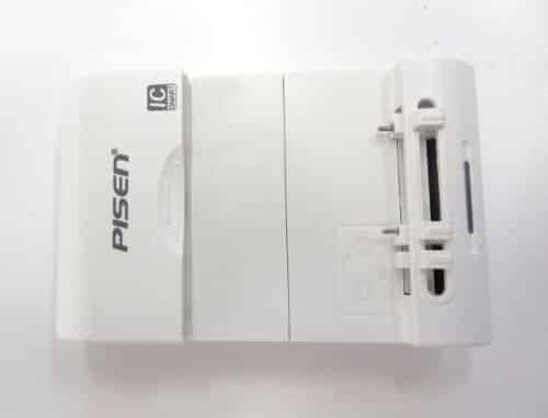 Pisen Universal Battery Charger II with USB Port
