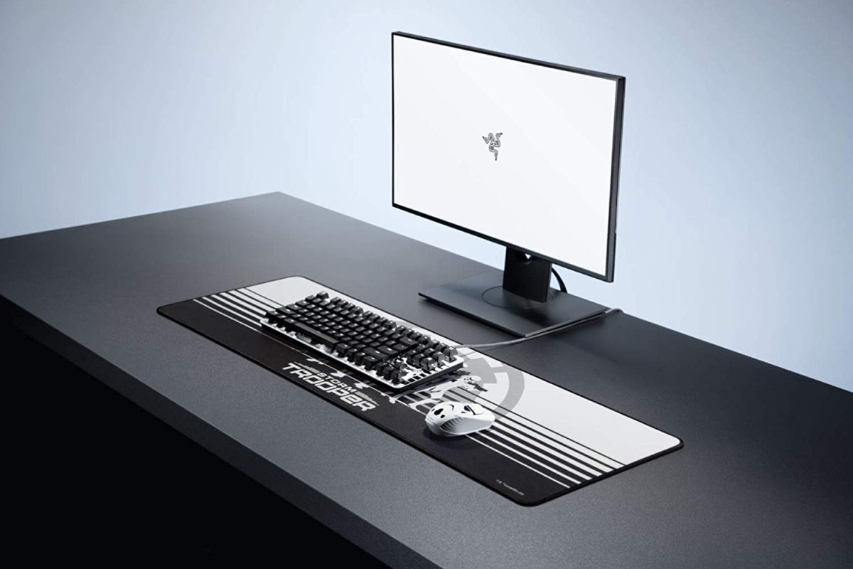 Razer Goliathus Speed (Extended) Gaming Mousepad – [Stormtrooper Limited Edition]: Smooth Gaming Mat – Anti-Slip Rubber Base – Portable Cloth Design – Anti-Fraying Stitched Frame