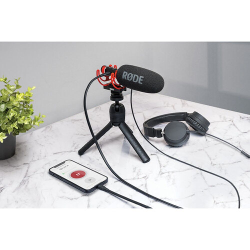 RODE Lightning to USB Type-C Epic Accessory Cable (5.1′) SC19