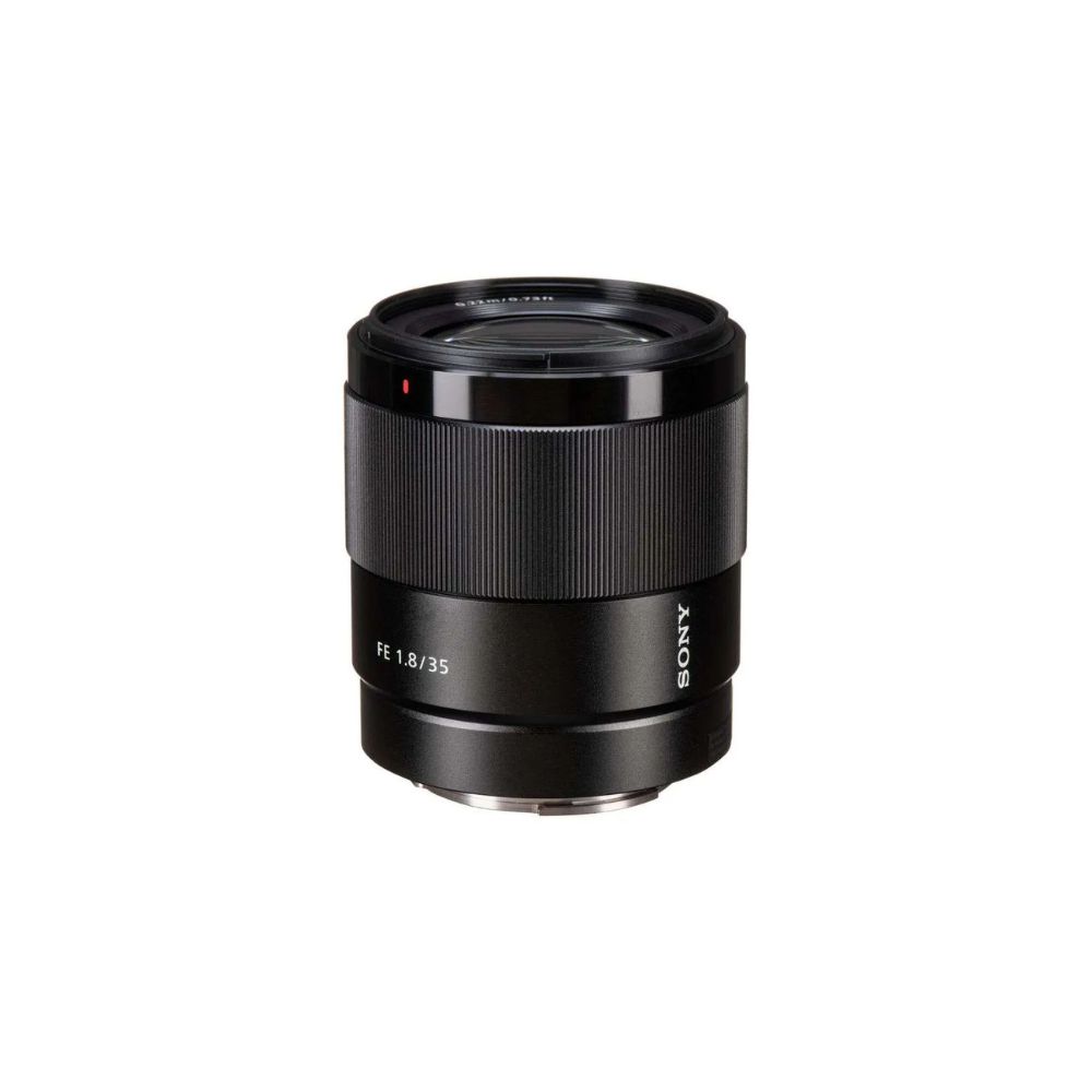 Sony FE 35mm f/1.8 Lens Super Sharp