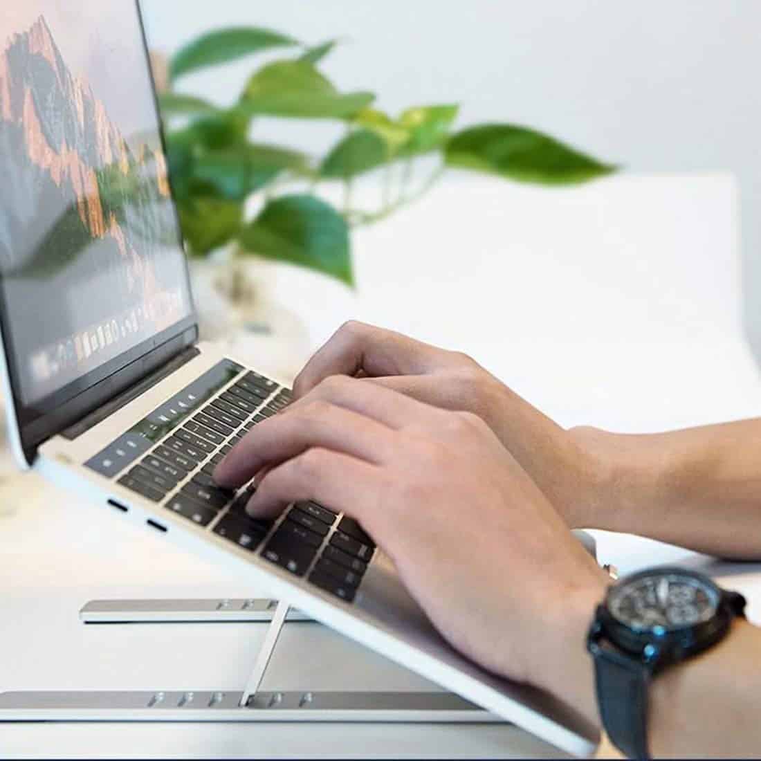 WiWU LOHAS Laptop Stand Foldable For Mac/Windows