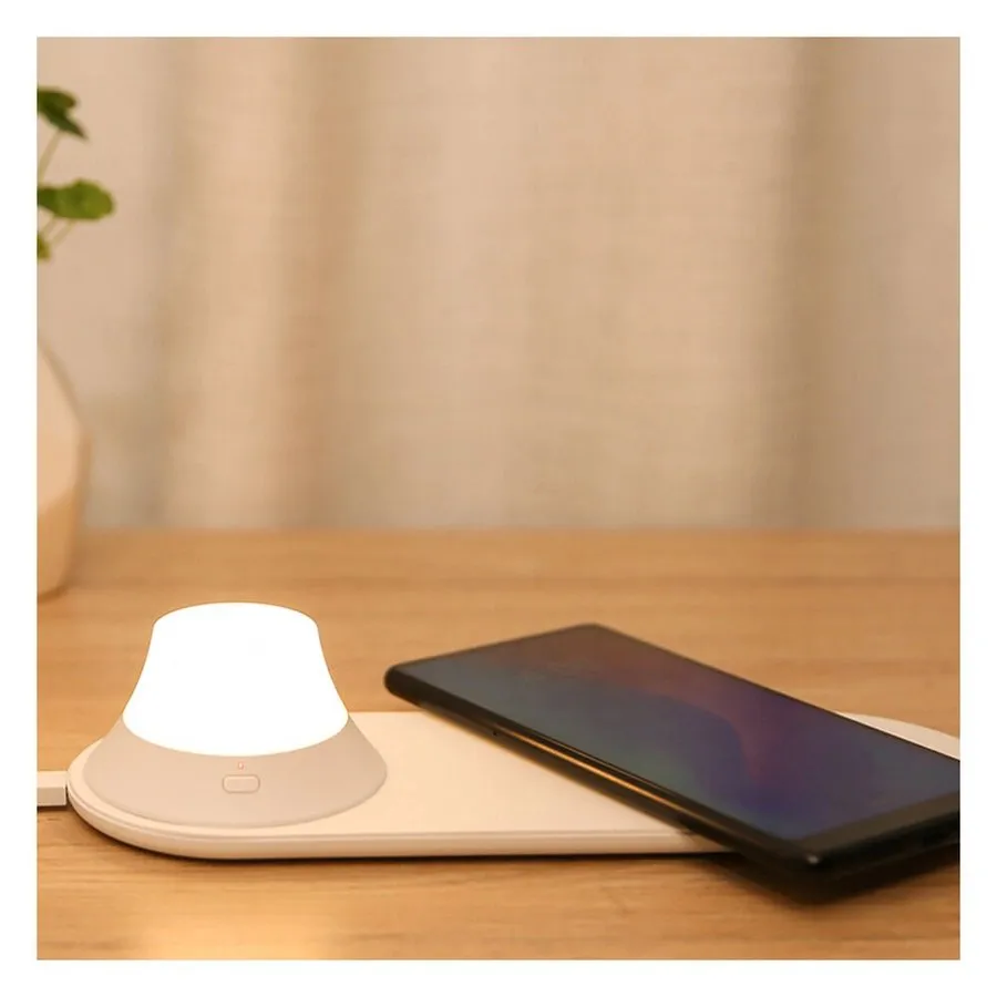 Yeelight Wireless Charging Nightlight