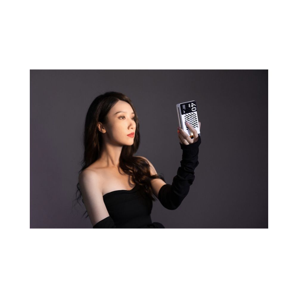 Zhiyun FIVERAY M40 Powerful 40W Pocket LED Light